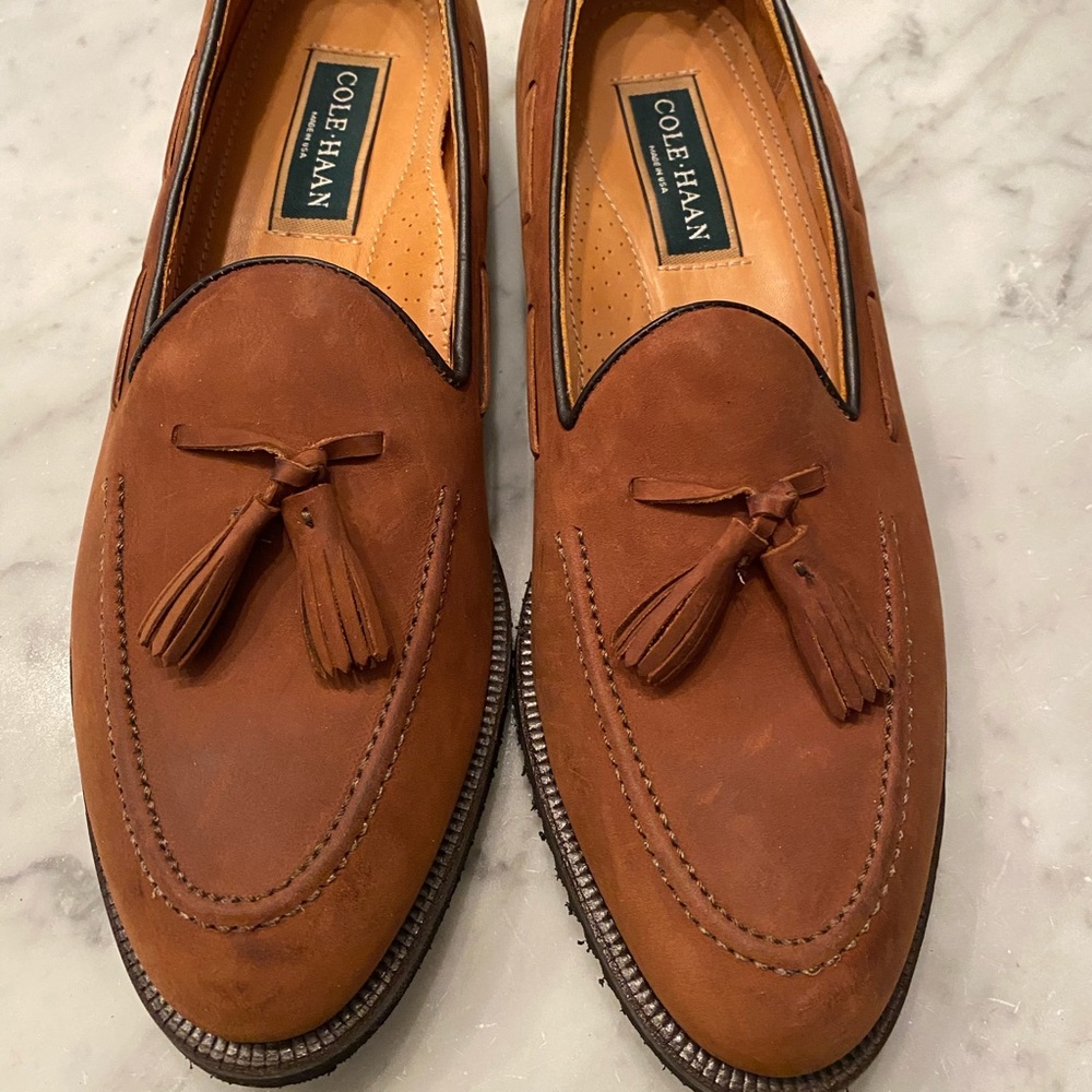 Cole Hahn Suede shoes, Size 10.5